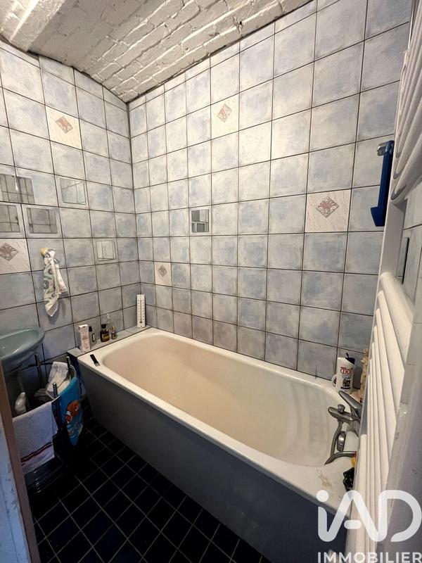 Maison - 180 m² - 10 pièces