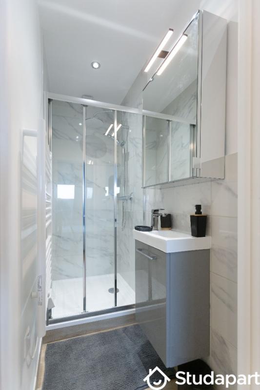 Chambre - 9 m² - 1 pièce