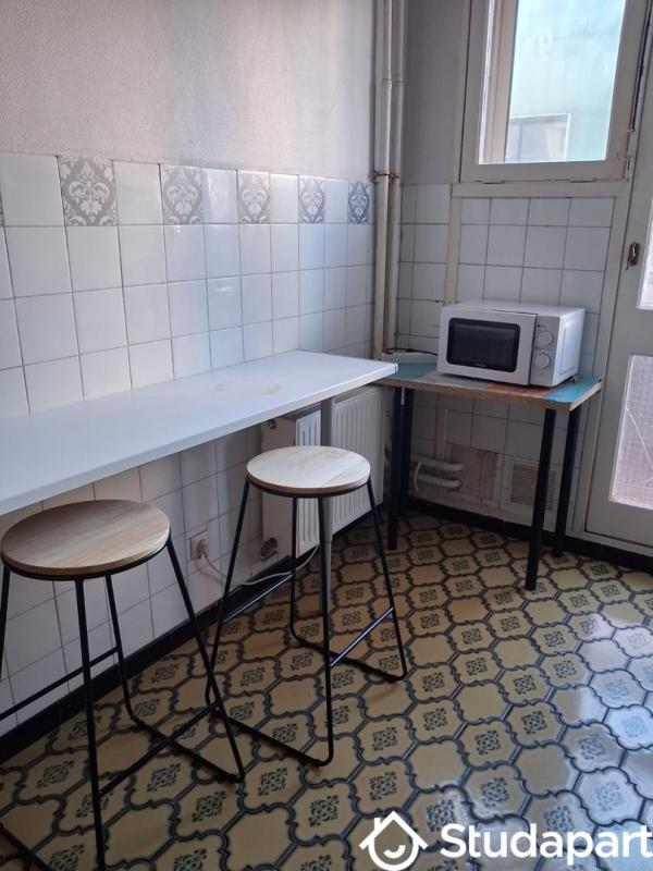 Chambre - 10 m² - 1 pièce