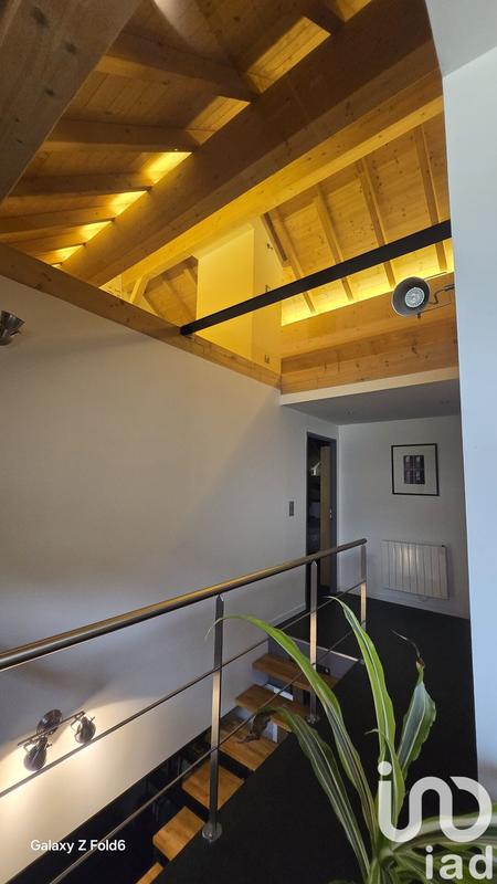 Maison - 205 m² - 8 pièces