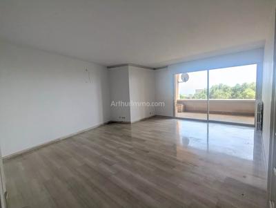Appartement - 91 m² - 3 pièces