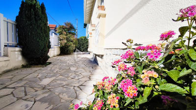 Maison - 100 m² - 6 pièces