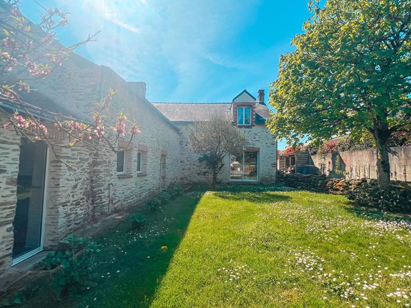 Maison - 172 m² - 7 pièces