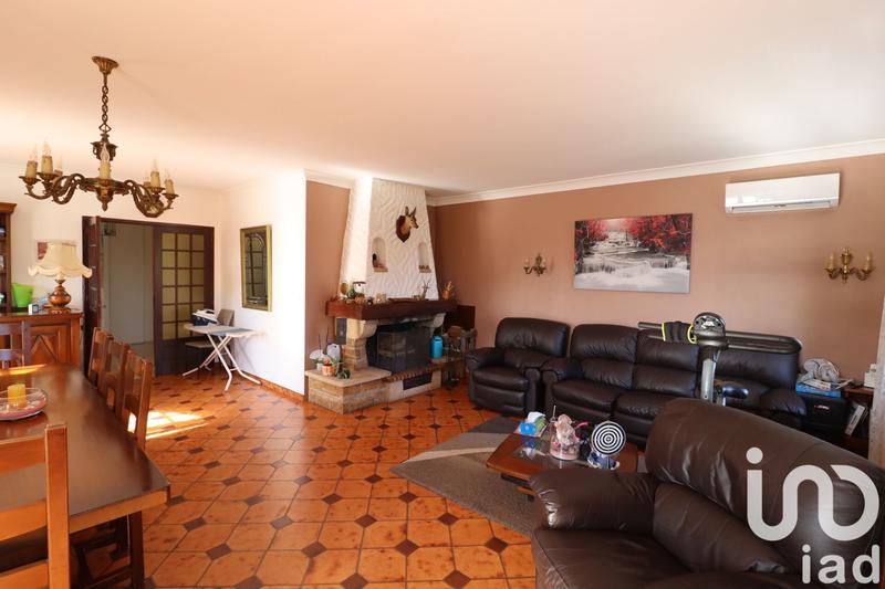 Maison - 240 m² - 6 pièces
