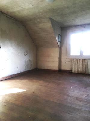 Maison - 92 m² - 4 pièces