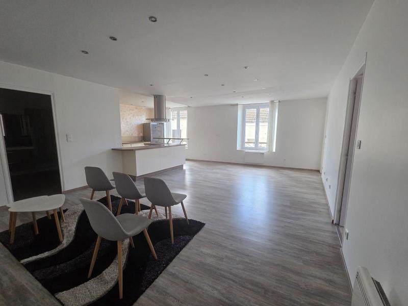 Appartement - 77 m² - 3 pièces