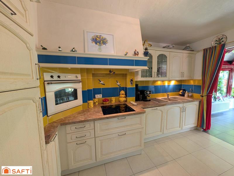 Maison - 97 m² - 5 pièces