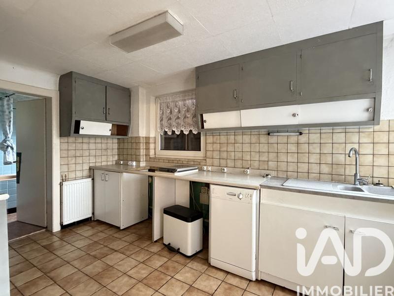 Maison - 248 m² - 7 pièces