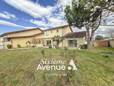 Maison - 160 m² - 6 pièces