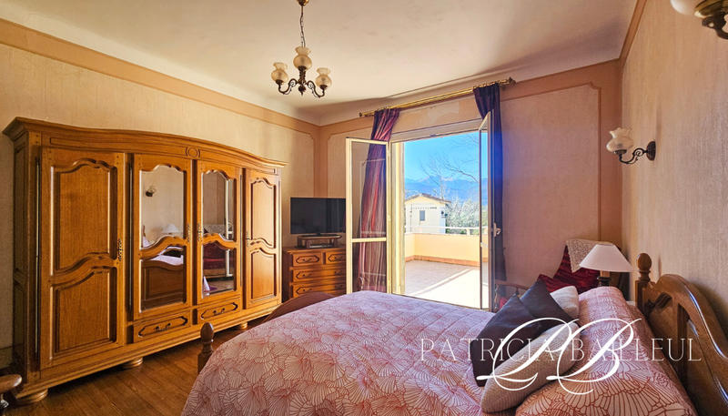 Maison - 146 m² - 7 pièces