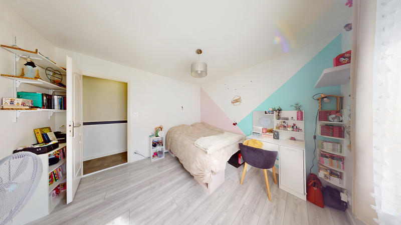 Maison - 144 m² - 6 pièces