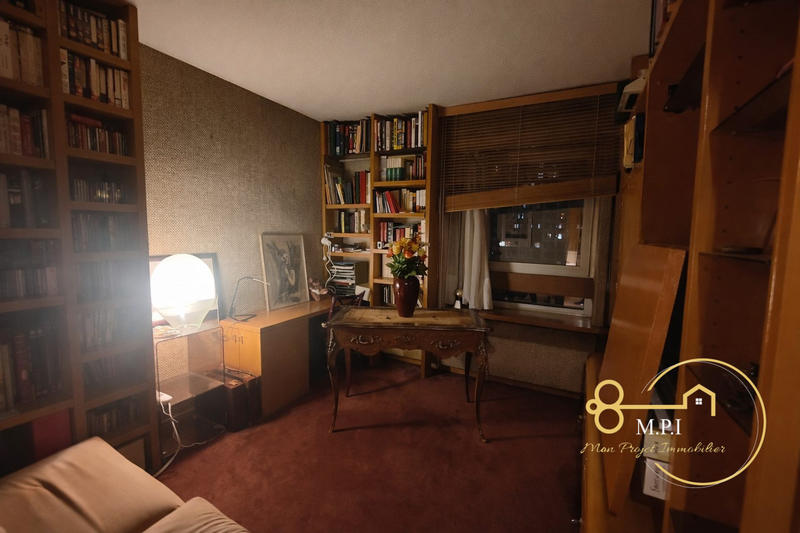 Appartement - 84 m² - 4 pièces