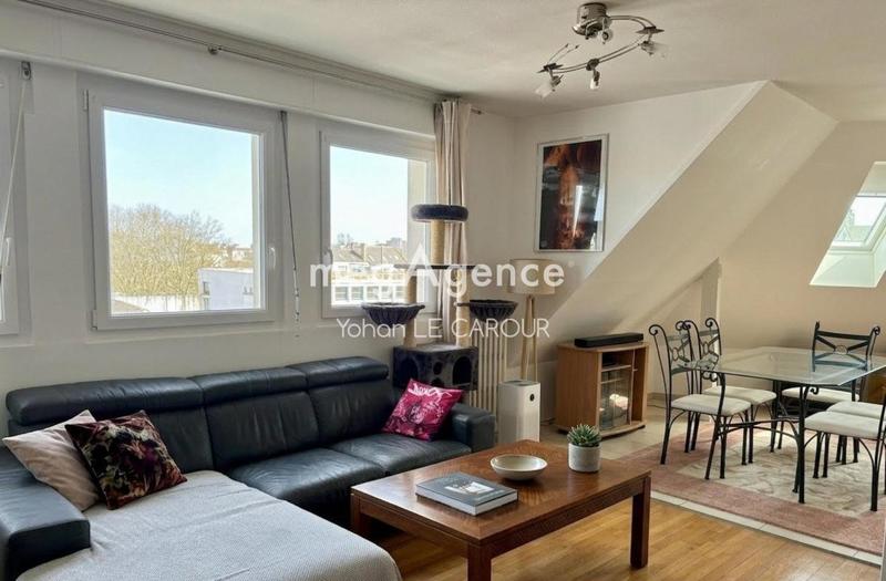 Appartement - 101 m² - 4 pièces