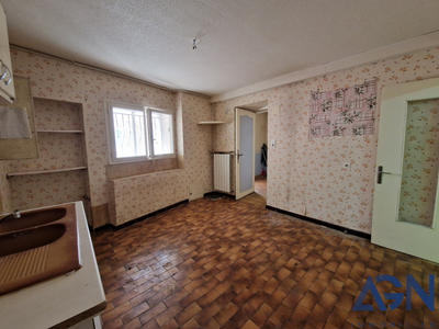 Maison - 148 m² - 7 pièces