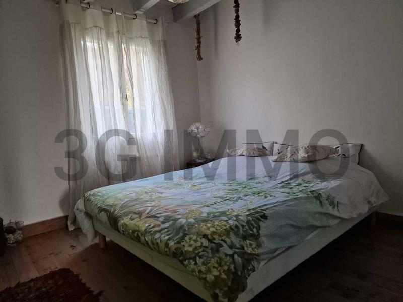 Maison - 184 m² - 6 pièces