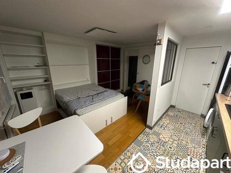 Chambre - 21 m² - 1 pièce