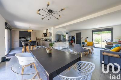 Maison - 127 m² - 5 pièces