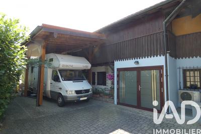 Maison - 149 m² - 7 pièces