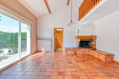 Maison - 141 m² - 7 pièces