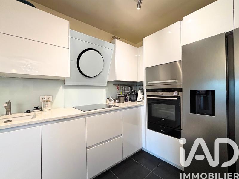 Appartement - 97 m² - 4 pièces