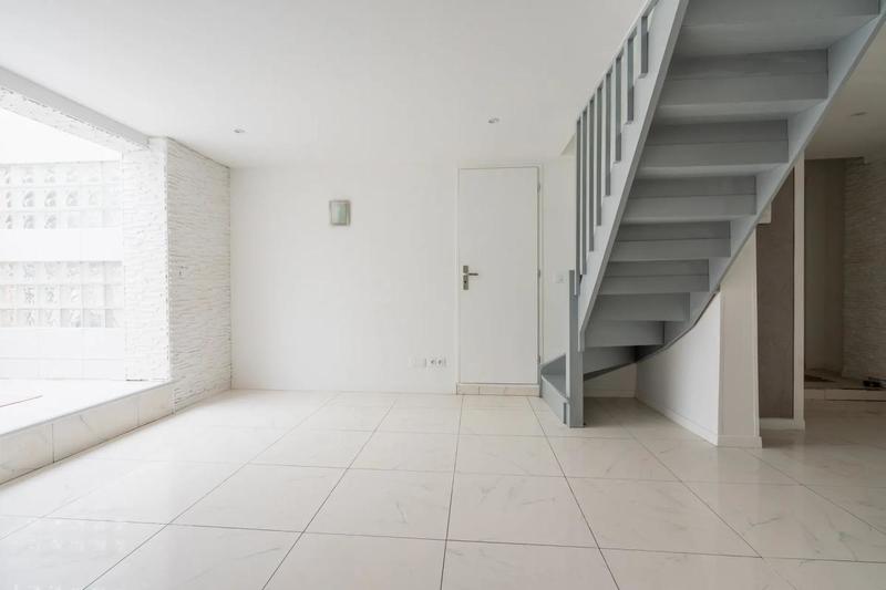 Maison - 94 m² - 4 pièces