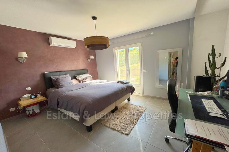 Maison - 137 m² - 4 pièces