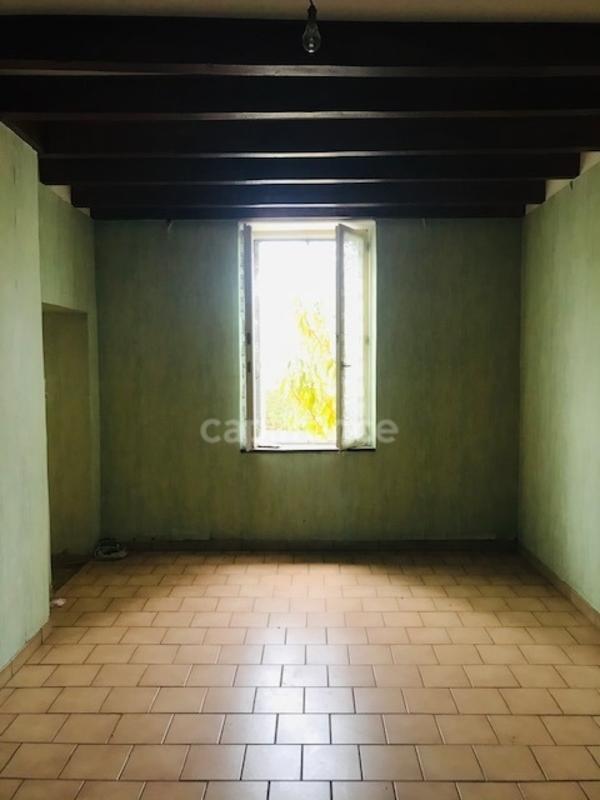 Maison - 250 m² - 8 pièces