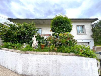 Maison - 102 m² - 4 pièces