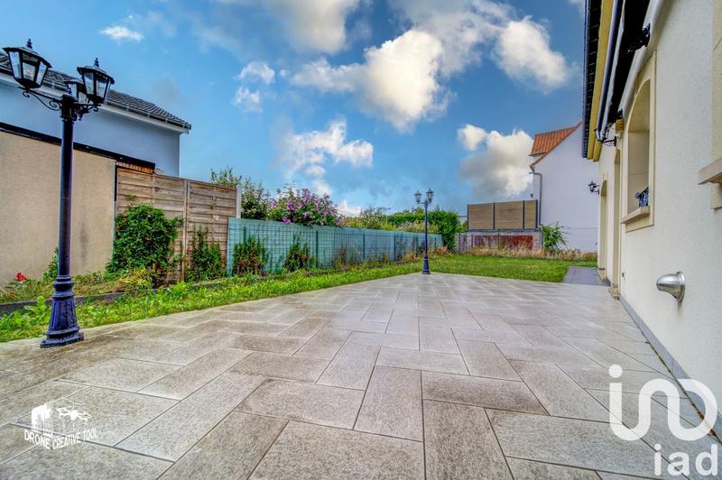 Maison - 191 m² - 7 pièces