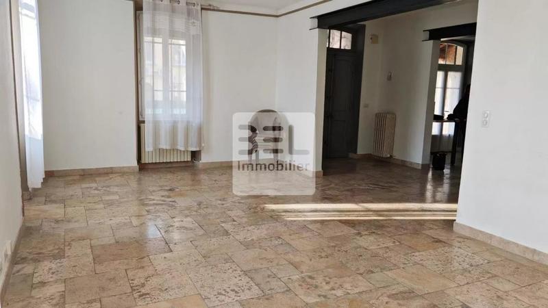 Maison bourgeoise - 181 m² - 8 pièces