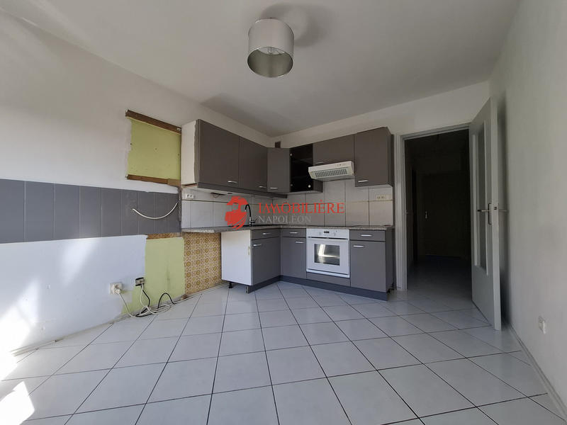 Appartement - 77 m² - 3 pièces