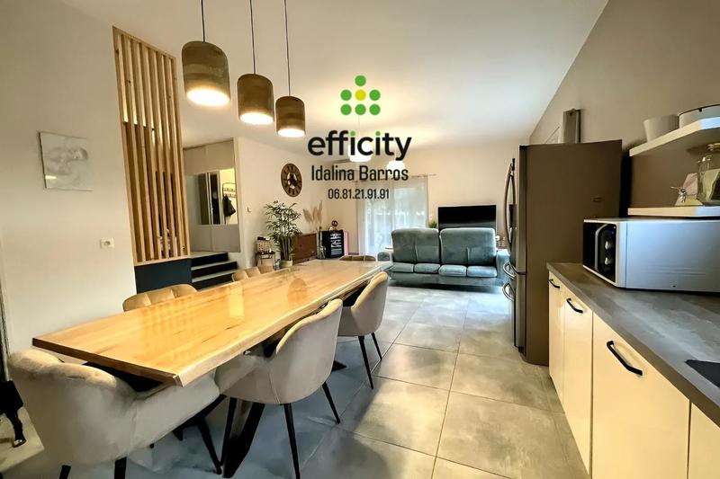 Pavillon - 125 m² - 6 pièces