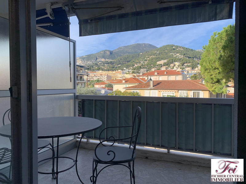 Appartement - 95 m² - 4 pièces