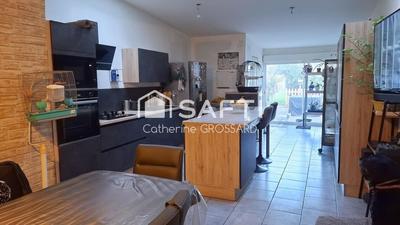 Maison - 120 m² - 6 pièces