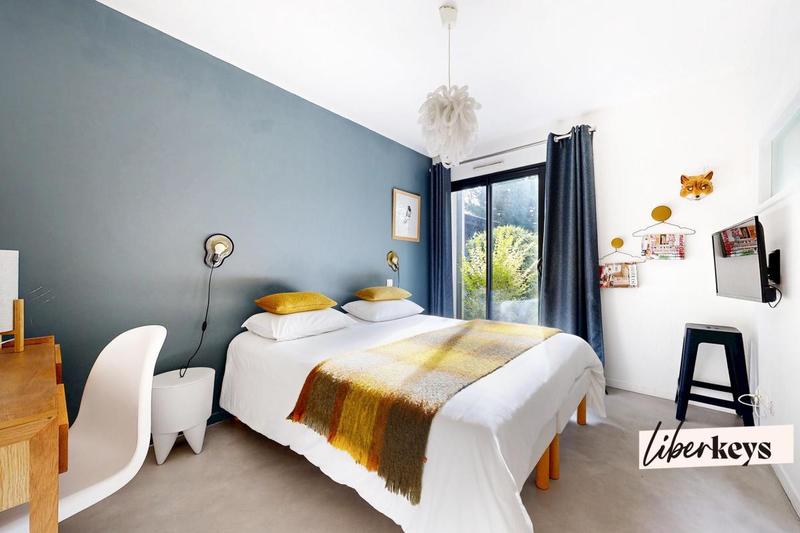 Maison d'architecte - 270 m² - 8 pièces