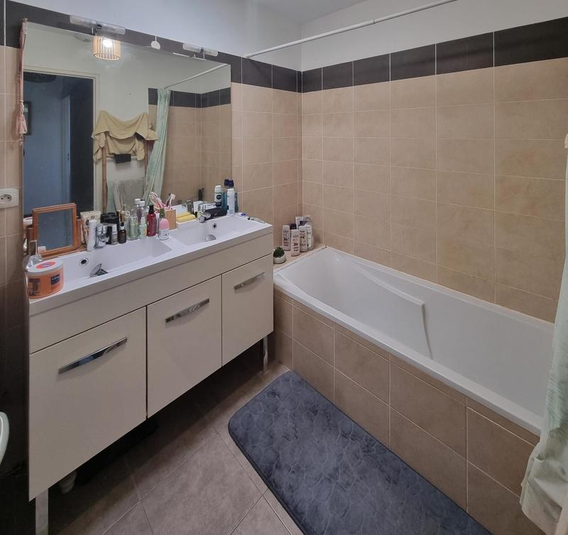 Maison - 65 m² - 3 pièces