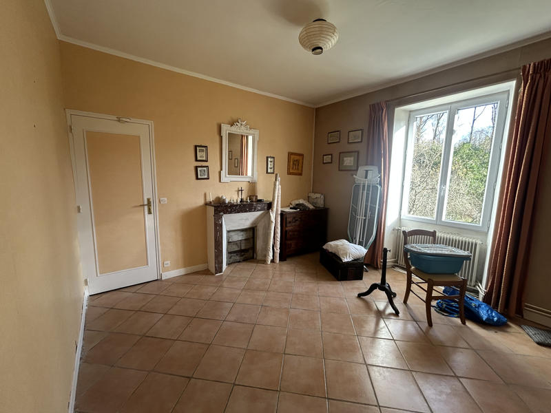 Maison - 263 m² - 7 pièces