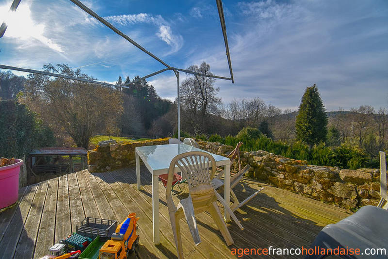 Maison - 189 m² - 7 pièces