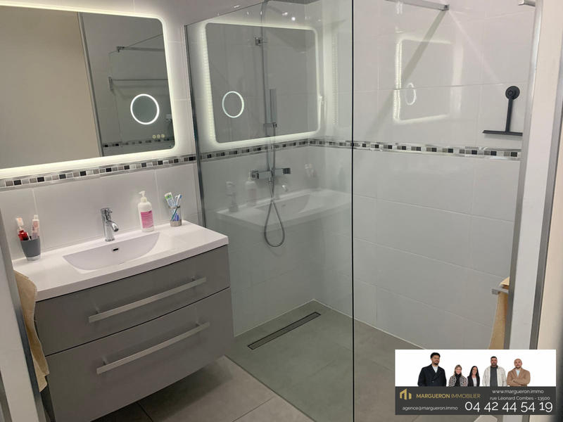 Villa - 100 m² - 4 pièces