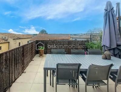 Loft - 62 m² - 3 pièces