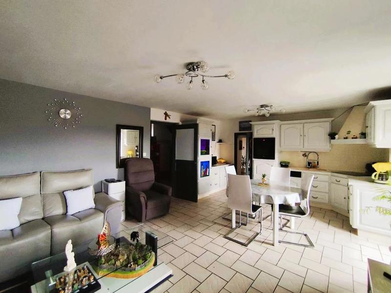 Maison en pierre - 124 m² - 6 pièces