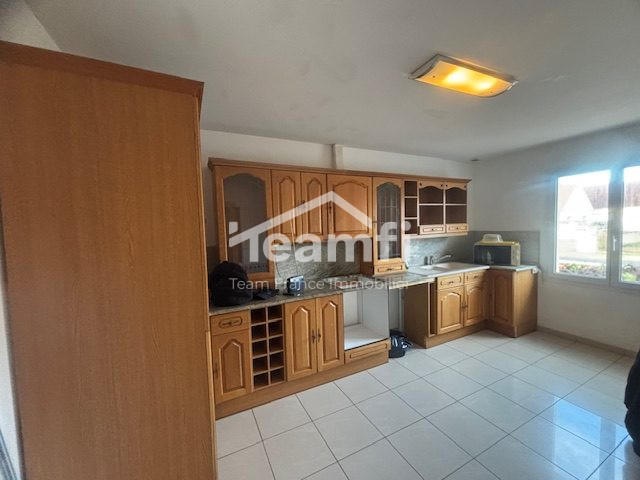 Maison - 139 m² - 5 pièces