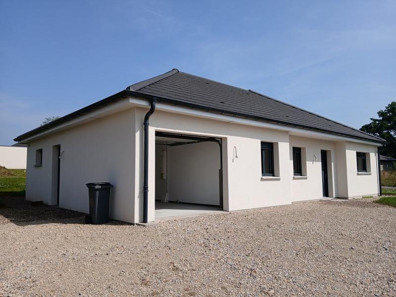 Pavillon - 122 m² - 8 pièces