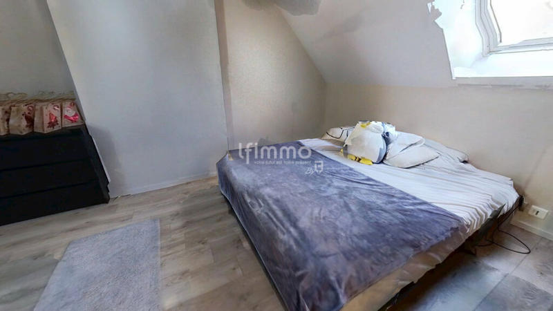 Maison - 101 m² - 5 pièces