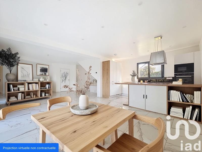 Maison - 162 m² - 6 pièces