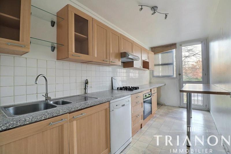 Appartement - 92 m² - 5 pièces