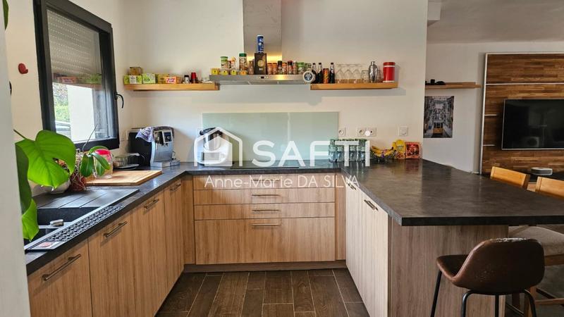 Maison - 120 m² - 4 pièces