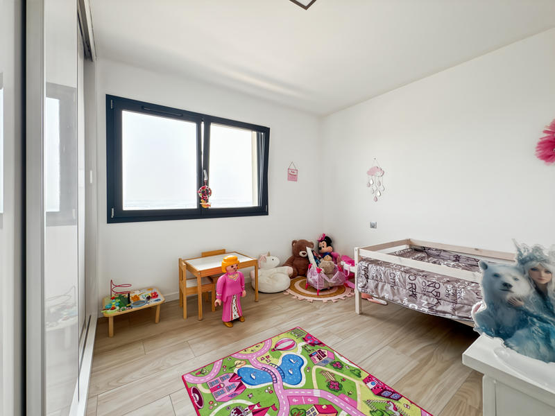 Maison - 180 m² - 6 pièces