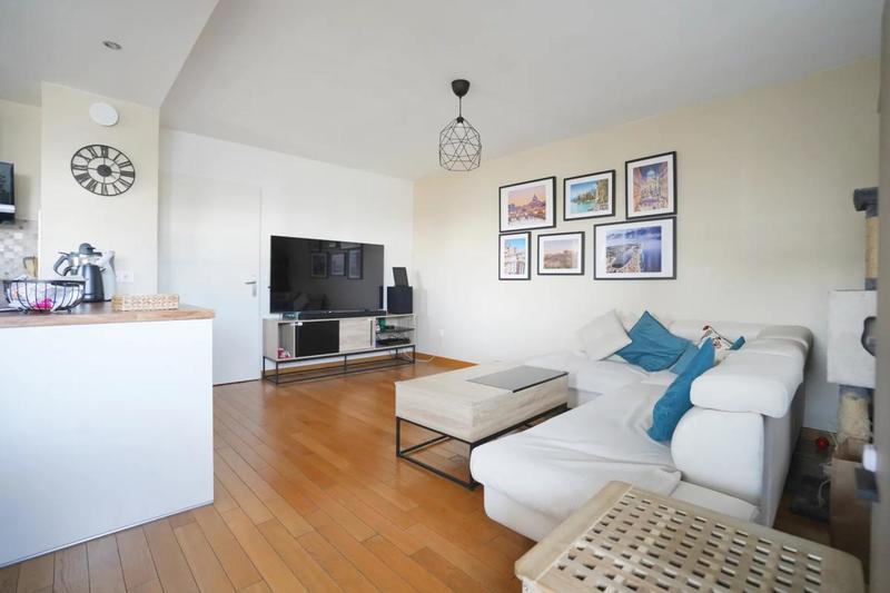 Appartement - 87 m² - 4 pièces