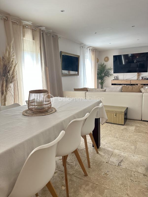 Villa - 100 m² - 4 pièces